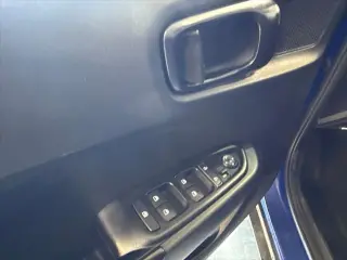 Hyundai VENUE 2023 Limited 4dr Crossover