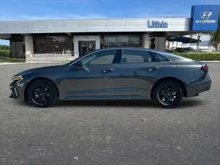 Kia K5 2026 LXS 4dr Sedan