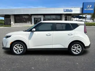 Kia Soul 2023 LX 4dr Crossover