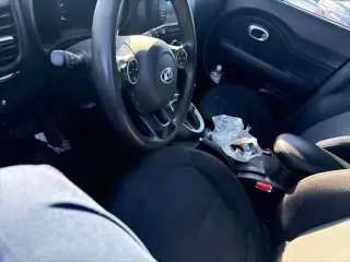 Kia Soul 2017 + 4dr Crossover