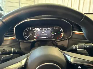 Jaguar XF 2023 P250 SE 4dr Sedan