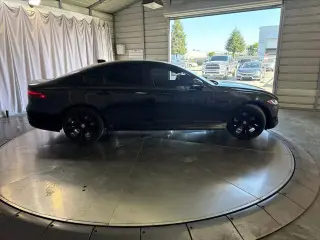 Jaguar XF 2023 P250 SE 4dr Sedan
