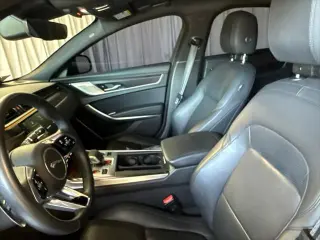 Jaguar XF 2023 P250 SE 4dr Sedan