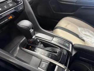 Honda Civic 2019 EX 4dr Hatchback