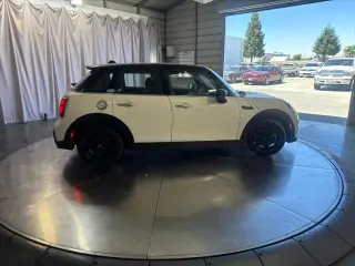 MINI Hardtop 4 Door 2022 Cooper S 4dr Hatchback