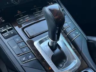 Porsche Cayenne 2016 AWD 4dr SUV