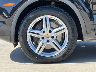 Porsche Cayenne 2016 AWD 4dr SUV