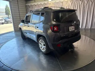 Jeep Renegade 2021 4x4 Latitude 4dr SUV