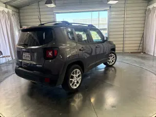 Jeep Renegade 2021 4x4 Latitude 4dr SUV