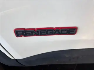 Jeep Renegade 2023 4x4 Trailhawk 4dr SUV