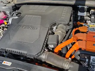 Hyundai ELANTRA Hybrid 2025 SEL Sport 4dr Sedan