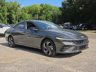 Hyundai ELANTRA Hybrid 2025 SEL Sport 4dr Sedan