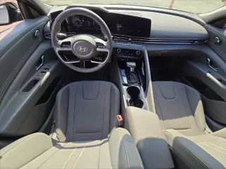 Hyundai ELANTRA Hybrid 2025 SEL Sport 4dr Sedan