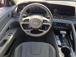 Hyundai ELANTRA Hybrid 2025 SEL Sport 4dr Sedan
