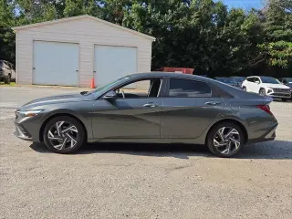 Hyundai ELANTRA Hybrid 2025 SEL Sport 4dr Sedan