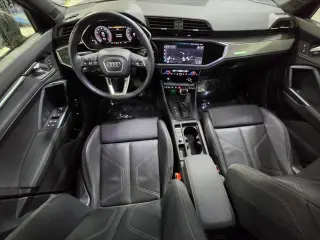 Audi Q3 2023 AWD quattro S line Premium Plus 45 TFSI 4dr SUV
