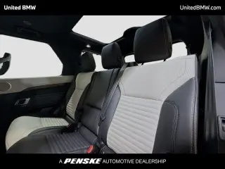Land Rover Discovery 2023 AWD P360 S R-Dynamic 4dr SUV