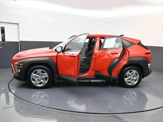 Hyundai KONA 2026 SE 4dr SUV