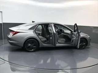 Hyundai ELANTRA 2023 SEL 4dr Sedan