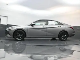 Hyundai ELANTRA 2023 SEL 4dr Sedan