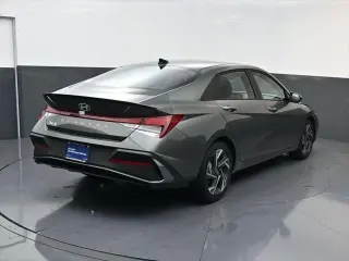 Hyundai ELANTRA 2025 SEL Sport 4dr Sedan
