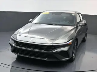 Hyundai ELANTRA 2025 SEL Sport 4dr Sedan