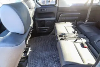 Honda Element 2004 AWD EX 4dr SUV w/Side Airbags