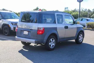 Honda Element 2004 AWD EX 4dr SUV w/Side Airbags
