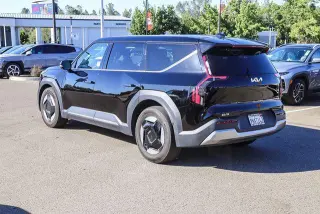 Kia EV9 2024 Light Long Range 4dr SUV