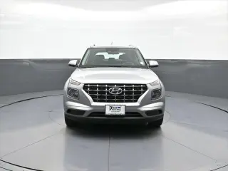Hyundai VENUE 2024 SEL 4dr Crossover