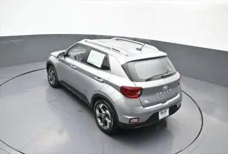 Hyundai VENUE 2024 SEL 4dr Crossover
