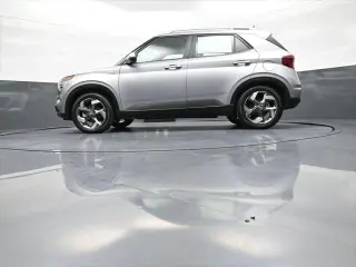Hyundai VENUE 2024 SEL 4dr Crossover