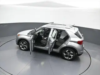 Hyundai VENUE 2024 SEL 4dr Crossover