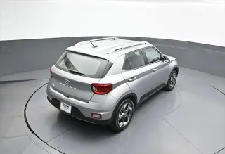 Hyundai VENUE 2024 SEL 4dr Crossover