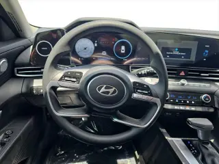 Hyundai ELANTRA 2024 SEL 4dr Sedan