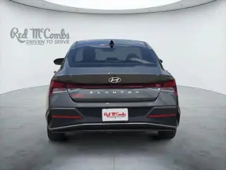 Hyundai ELANTRA 2024 SEL 4dr Sedan