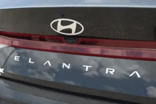 Hyundai ELANTRA 2024 SEL 4dr Sedan
