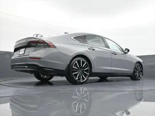 Honda Accord Hybrid 2025 Touring 4dr Sedan