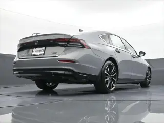 Honda Accord Hybrid 2025 Touring 4dr Sedan