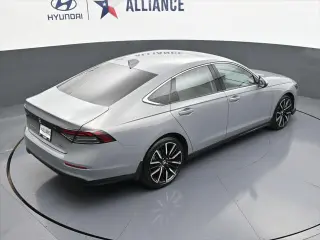 Honda Accord Hybrid 2025 Touring 4dr Sedan