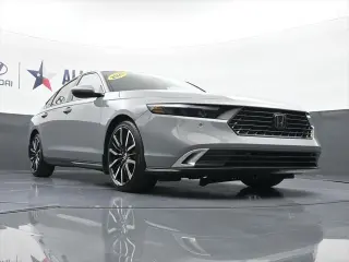 Honda Accord Hybrid 2025 Touring 4dr Sedan