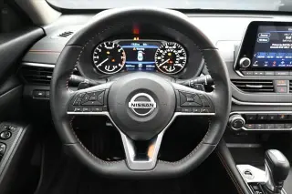 Nissan Altima 2022 AWD 2.5 SR 4dr Sedan
