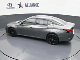 Nissan Altima 2022 AWD 2.5 SR 4dr Sedan