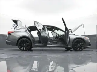 Nissan Altima 2022 AWD 2.5 SR 4dr Sedan