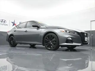 Nissan Altima 2022 AWD 2.5 SR 4dr Sedan