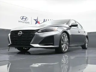 Nissan Altima 2023 2.5 SL 4dr Sedan