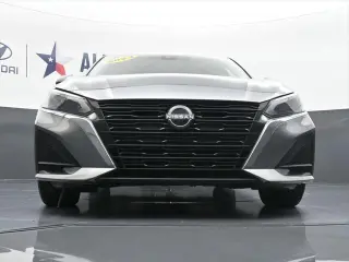 Nissan Altima 2023 2.5 SL 4dr Sedan