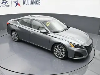 Nissan Altima 2023 2.5 SL 4dr Sedan