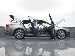 Nissan Altima 2023 2.5 SL 4dr Sedan