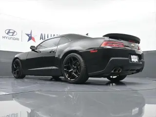 Chevrolet Camaro 2015 SS 2dr Coupe w/2SS